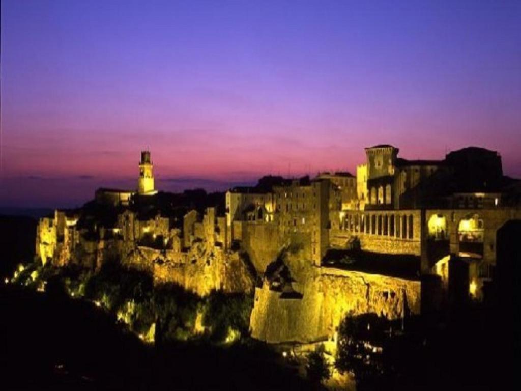 B&B Locanda Il Tufo Rosa Pitigliano Exterior photo